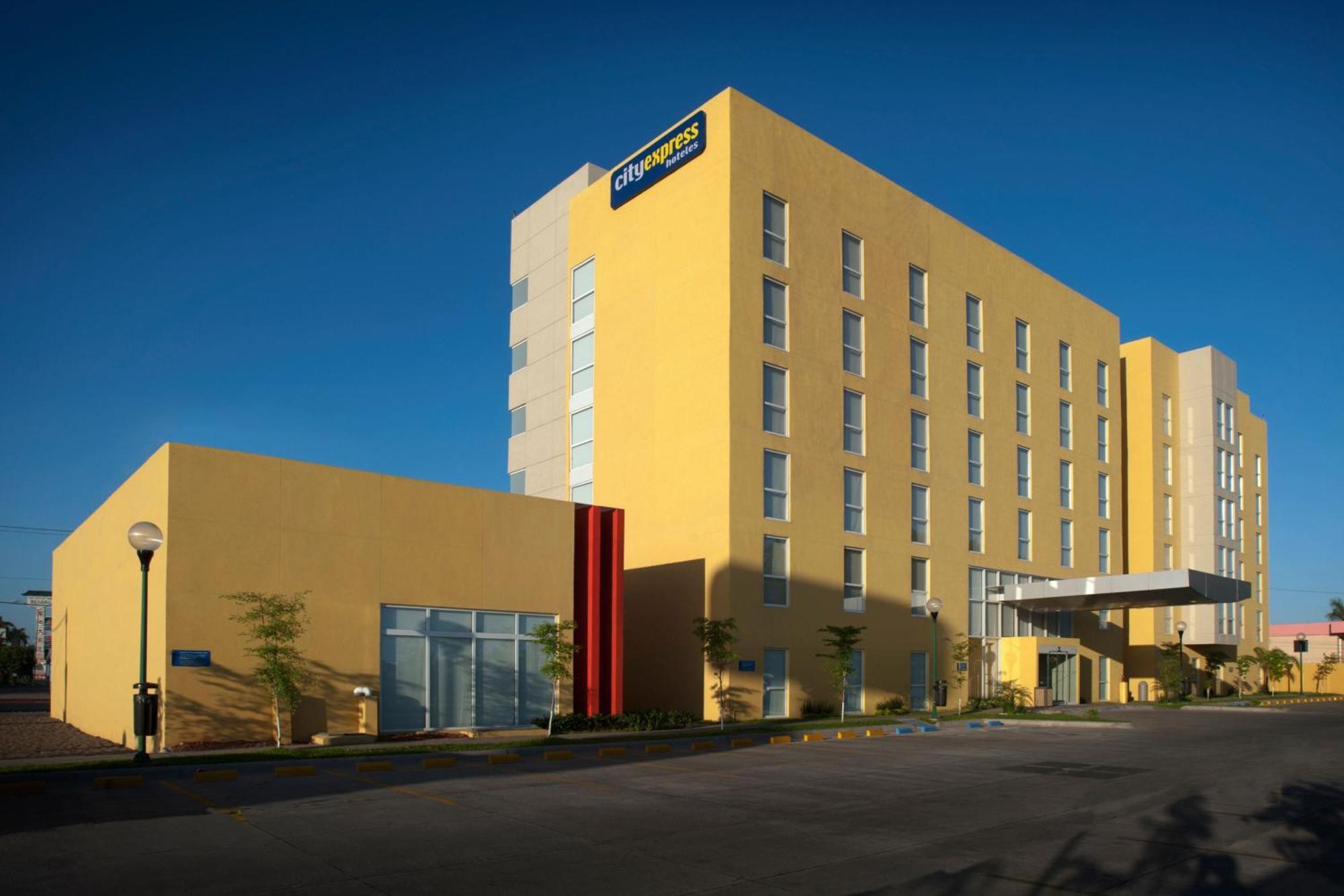 City Express By Marriott Ciudad Obregon Ciudad Obregón Exterior foto