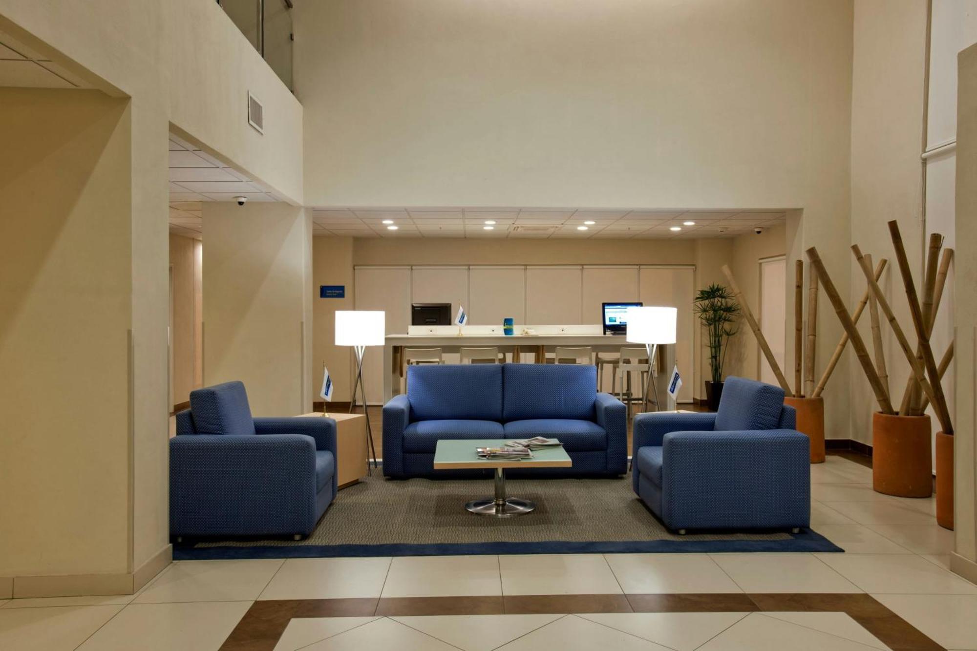 City Express By Marriott Ciudad Obregon Ciudad Obregón Exterior foto